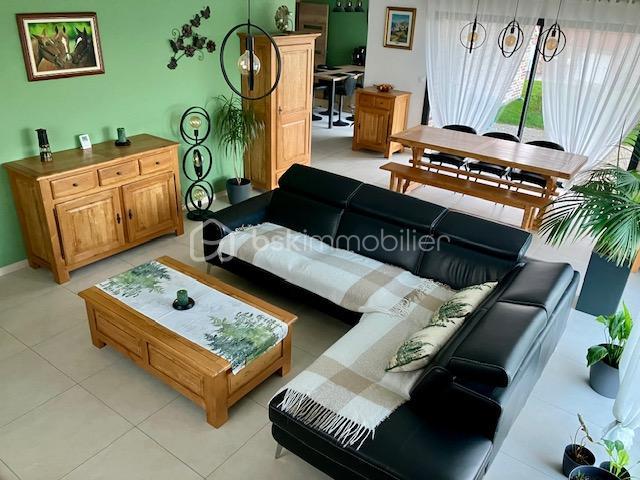 Maison - 160 m² - 4 pièces