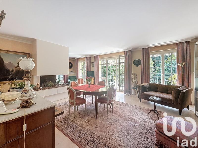 Appartement - 111 m² - 5 pièces