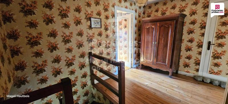 Propriété - 197 m² - 10 pièces