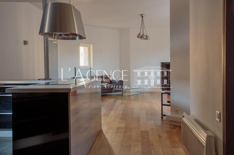 Appartement - 98 m² - 3 pièces