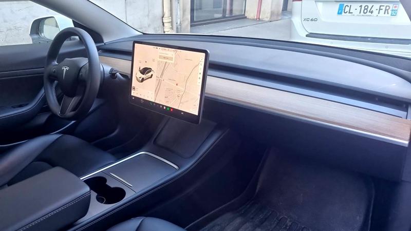 Tesla Model 3 325 Range plus Standard