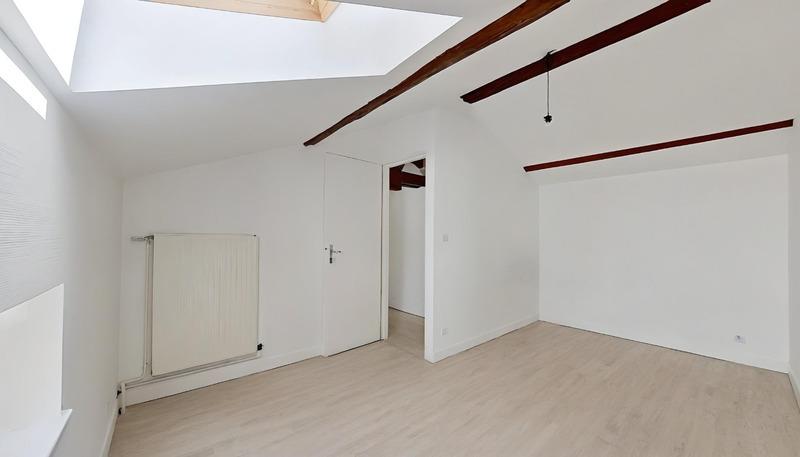 Appartement - 111 m² - 5 pièces