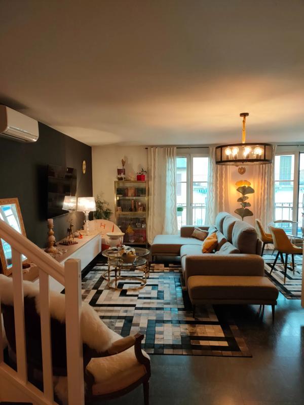 Appartement - 107 m² - 5 pièces