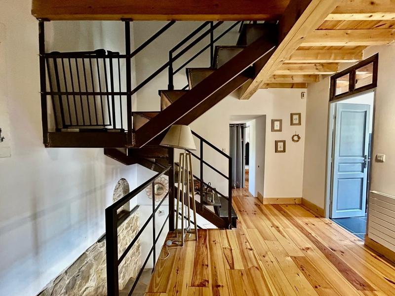 Bastide - 230 m² - 6 pièces