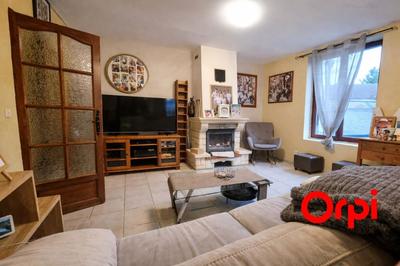 Maison - 138 m² - 5 pièces