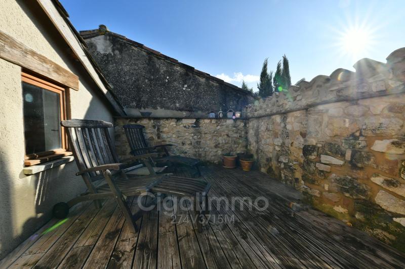 Maison en pierre - 142 m² - 7 pièces