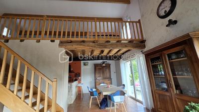 Maison - 178 m² - 6 pièces
