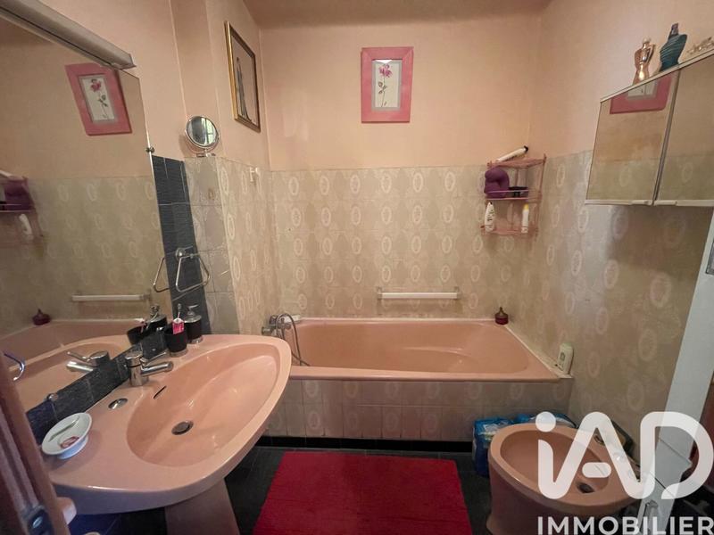 Maison - 226 m² - 5 pièces