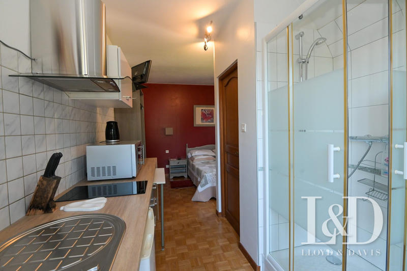 Maison contemporaine - 181 m² - 7 pièces