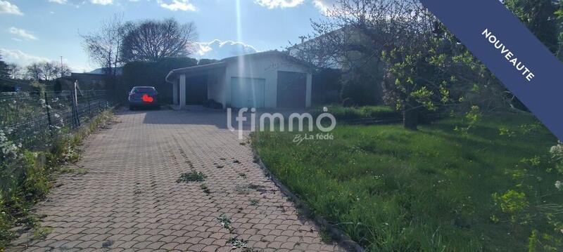 Maison - 175 m² - 11 pièces