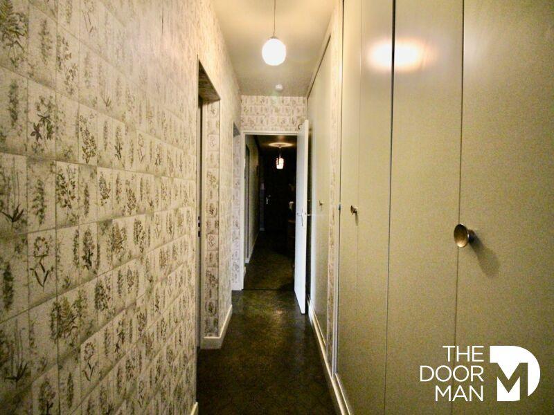 Appartement - 105 m² - 5 pièces