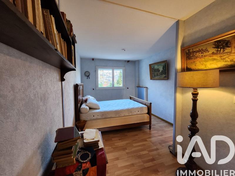 Appartement - 80 m² - 4 pièces