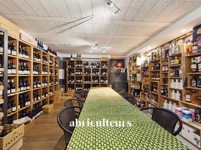 Maison ancienne - 433 m² - 16 pièces