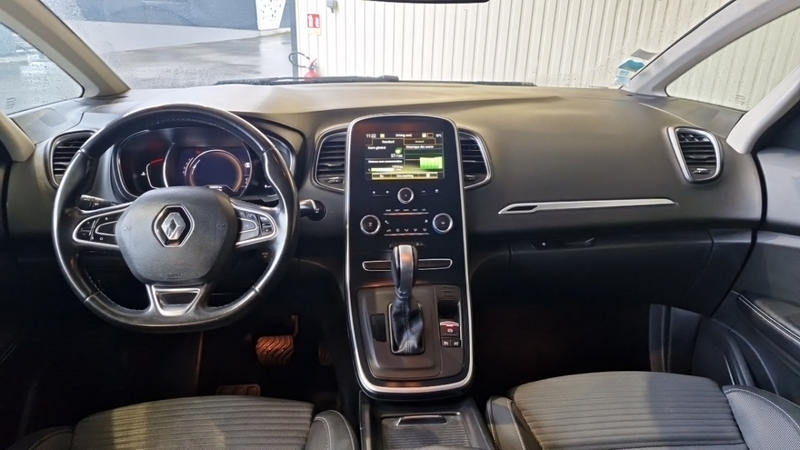 Renault Scénic IV blue dci 120 edc