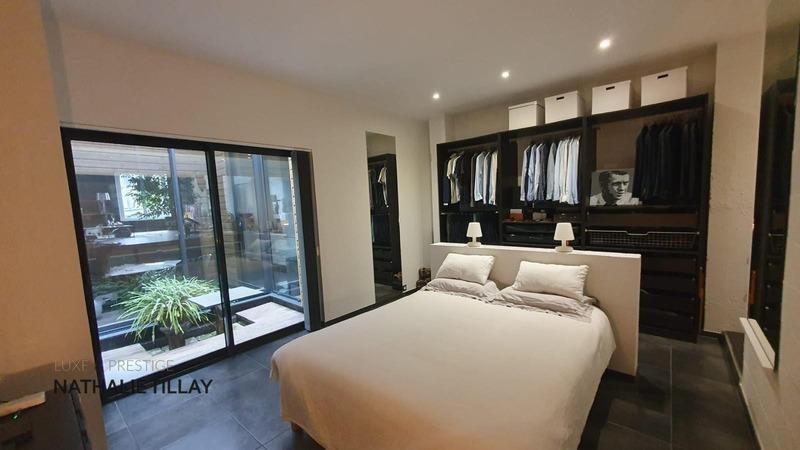 Loft - 188 m² - 6 pièces