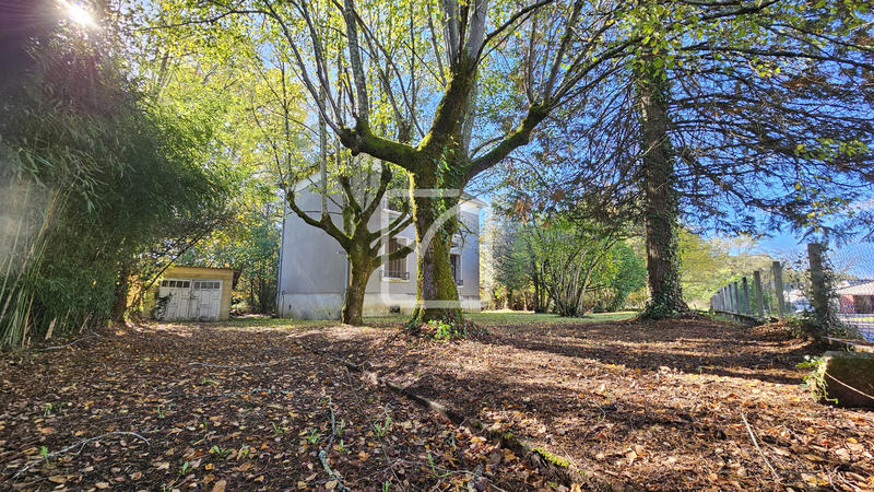 Maison - 100 m² - 6 pièces