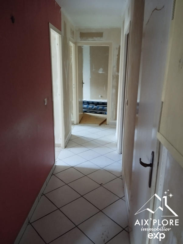 Appartement - 83 m² - 4 pièces