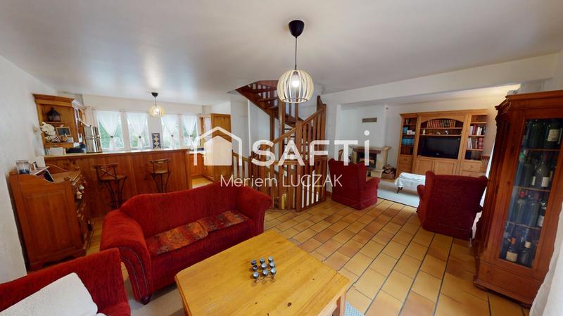 Maison de village - 130 m² - 7 pièces