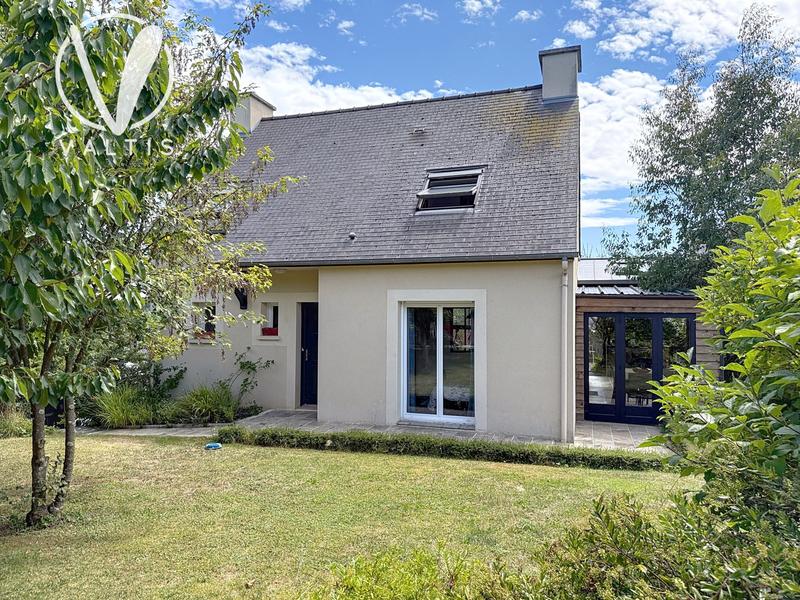 Maison - 105 m² - 5 pièces