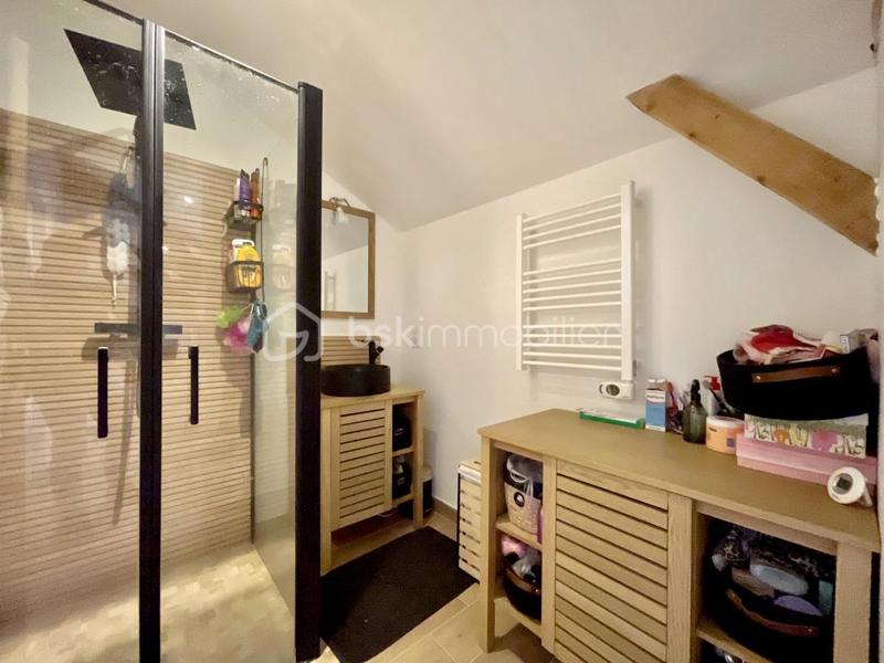 Maison - 278 m² - 10 pièces