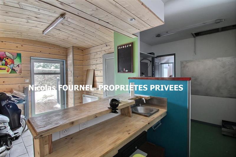 Maison - 145 m² - 5 pièces