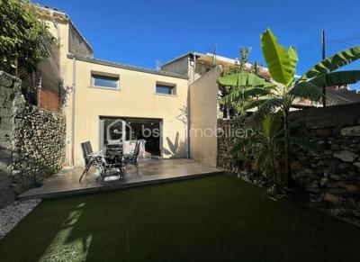 Maison de village - 100 m² - 4 pièces