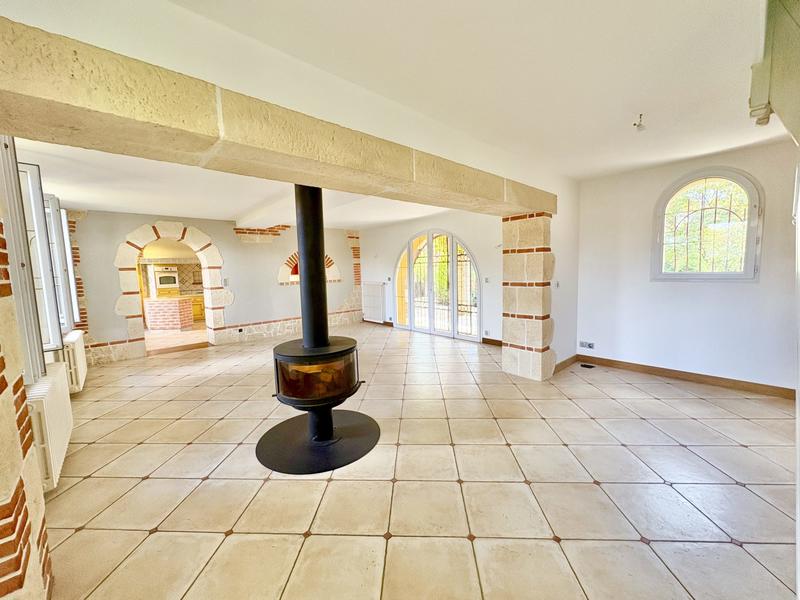 Villa - 166 m² - 6 pièces