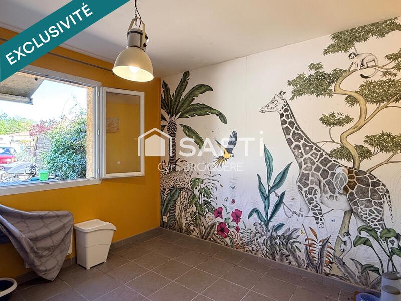 Maison - 146 m² - 8 pièces