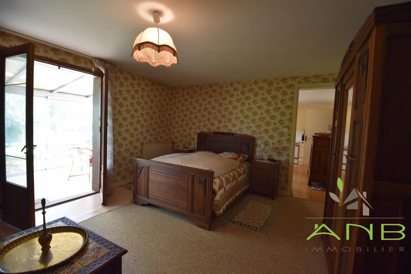 Maison - 140 m² - 9 pièces