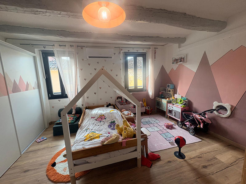 Appartement - 96 m² - 3 pièces