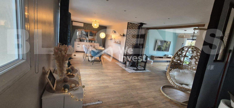 Maison - 150 m² - 5 pièces