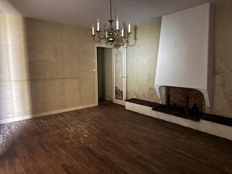 Maison - 170 m² - 7 pièces