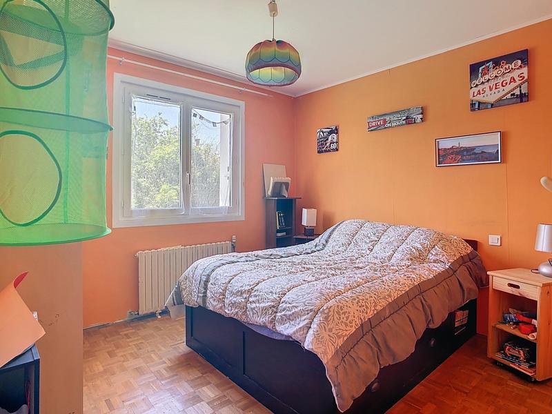 Maison traditionnelle - 141 m² - 5 pièces