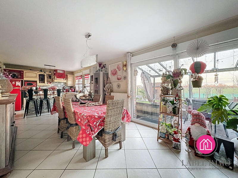 Maison - 102 m² - 5 pièces