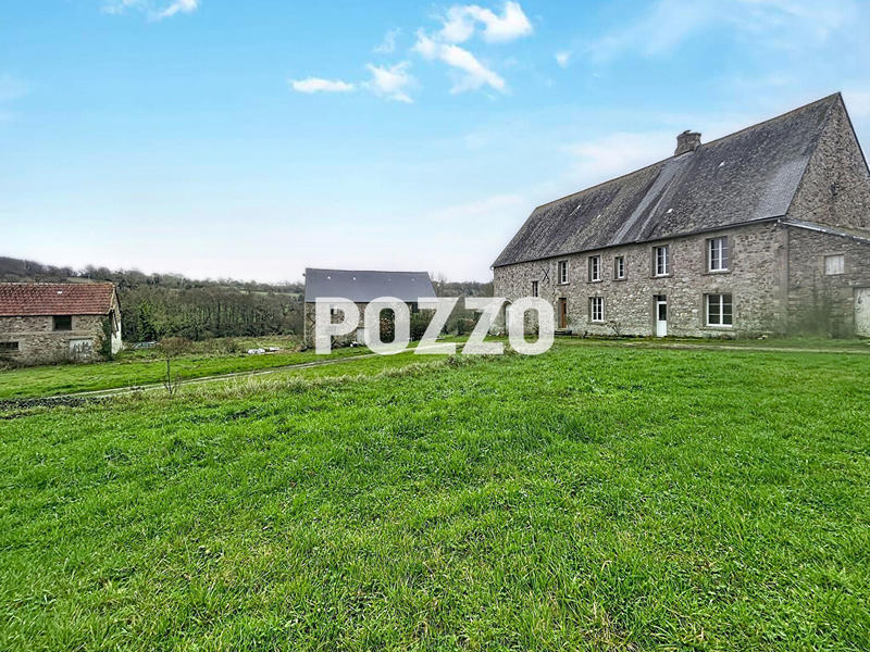 Maison - 224 m² - 6 pièces