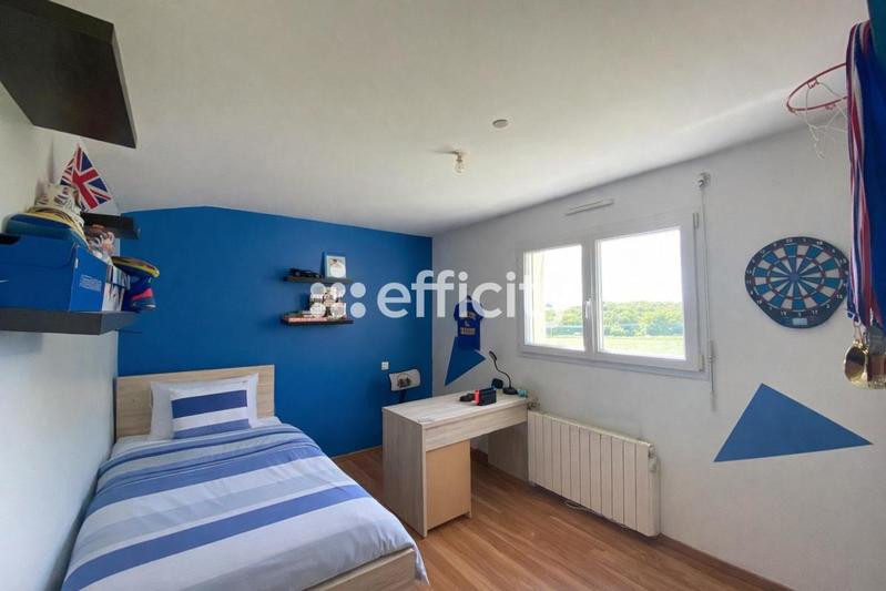 Maison - 110 m² - 5 pièces