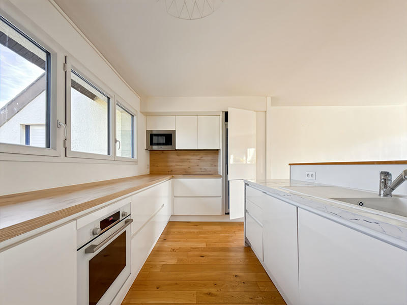 Appartement - 94 m² - 5 pièces