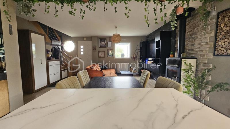 Maison - 140 m² - 7 pièces