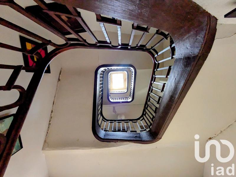 Maison - 286 m² - 12 pièces