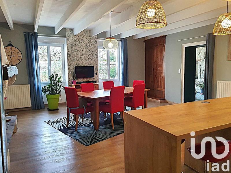 Maison - 250 m² - 7 pièces