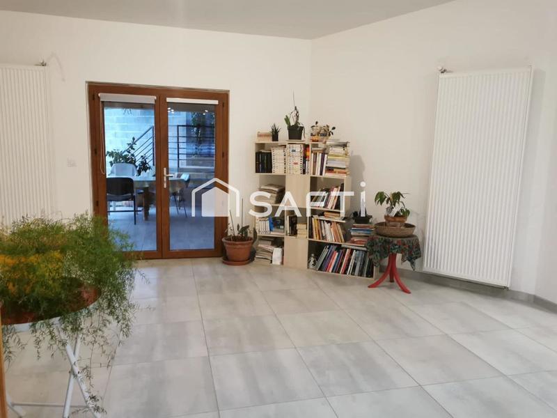 Maison - 170 m² - 5 pièces