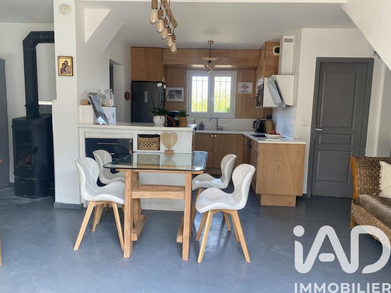 Maison - 137 m² - 5 pièces