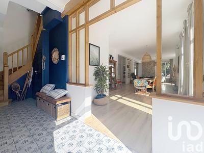 Maison - 293 m² - 7 pièces