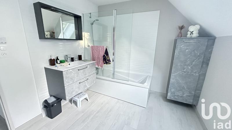 Maison - 122 m² - 5 pièces