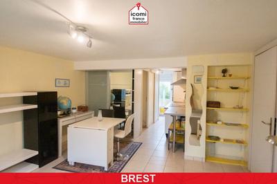 Maison - 123 m² - 7 pièces