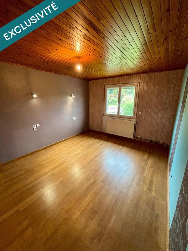 Maison - 152 m² - 10 pièces