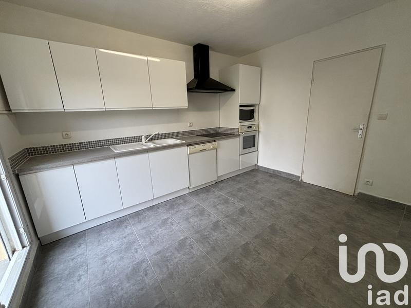 Maison - 96 m² - 5 pièces