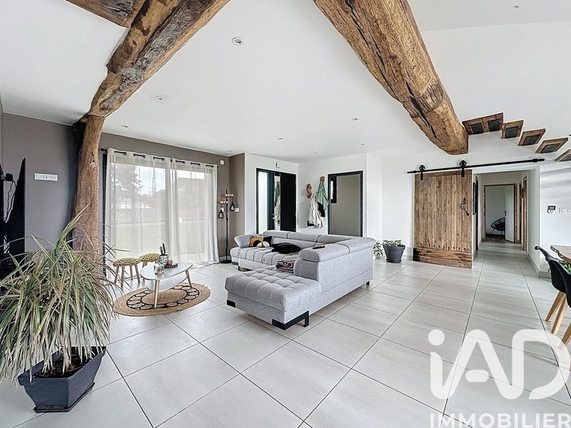 Maison - 142 m² - 5 pièces