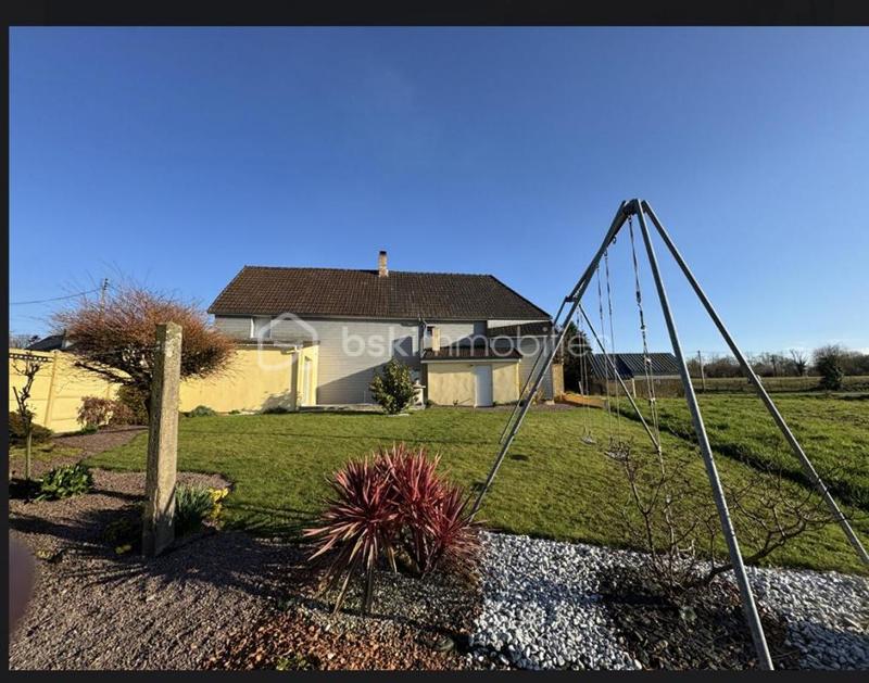 Maison traditionnelle - 135 m² - 7 pièces