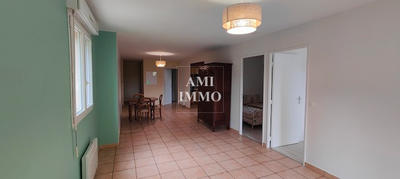 Appartement - 79 m² - 4 pièces